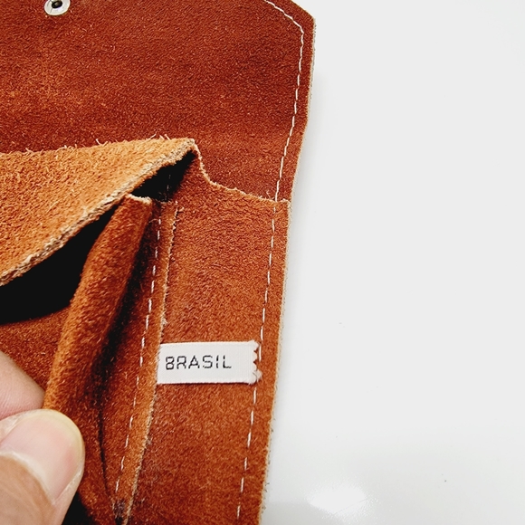 VINTAGE 70's Brasil Brown Suede Wallet CHECKBOOK HOLDER Snap Closure 7"×4"×1" - Picture 7 of 16